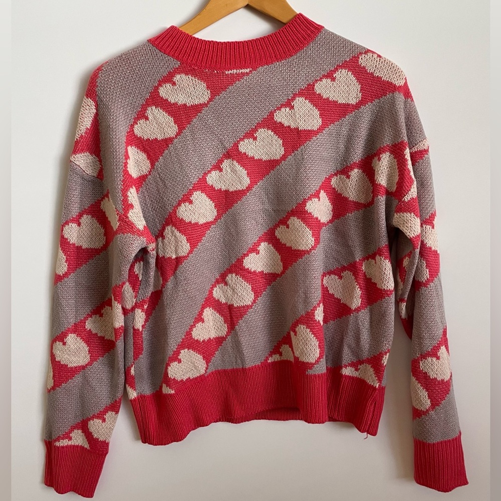 Heart sweater - Picture 2 of 11